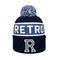 Retro -pipo omalla neulotulla designilla